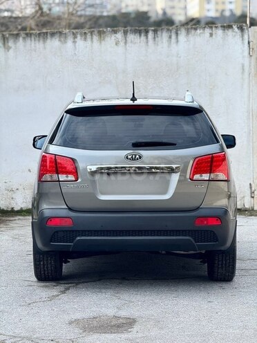 Kia Sorento 2010, 221,000 km - 2.0 l - Bakı