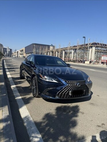 Lexus ES 250-3