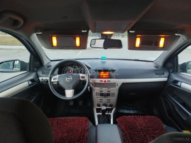 Opel Astra 2007, 240,000 km - 1.4 l - Şamaxı