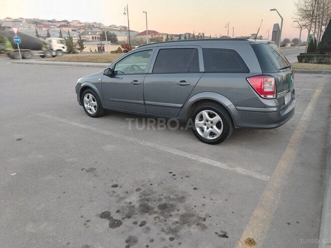 Opel Astra 2007, 240,000 km - 1.4 l - Şamaxı