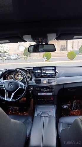 Mercedes E 300 2014, 220,000 km - 2.1 l - Naxçıvan
