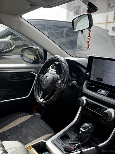Toyota RAV4 2024, 34,000 km - 2.5 л - Bakı
