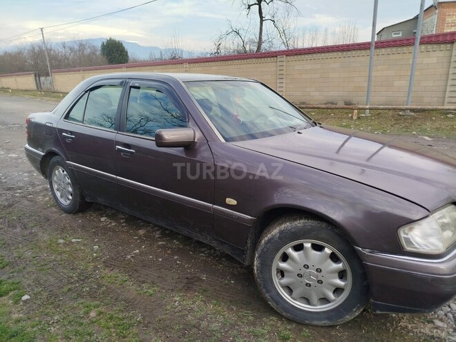 Mercedes C 180 1995, 302,605 km - 1.8 l - Balakən