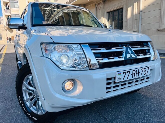 Mitsubishi Pajero 2015, 121,000 km - 3.8 l - Bakı