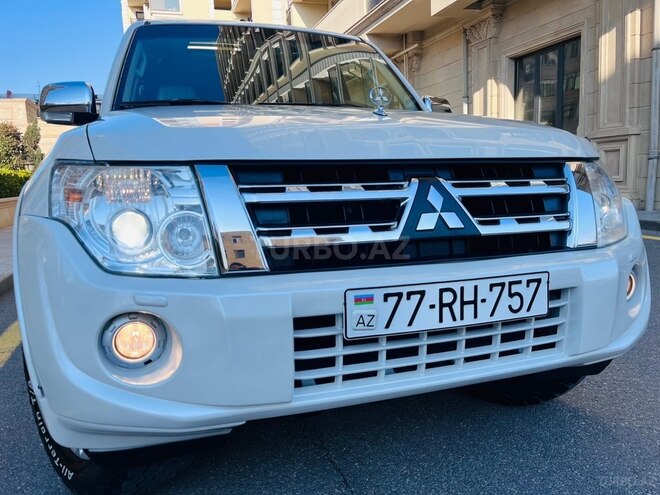 Mitsubishi Pajero 2015, 121,000 km - 3.8 l - Bakı
