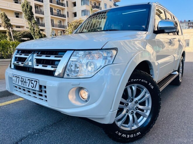Mitsubishi Pajero 2015, 121,000 km - 3.8 l - Bakı