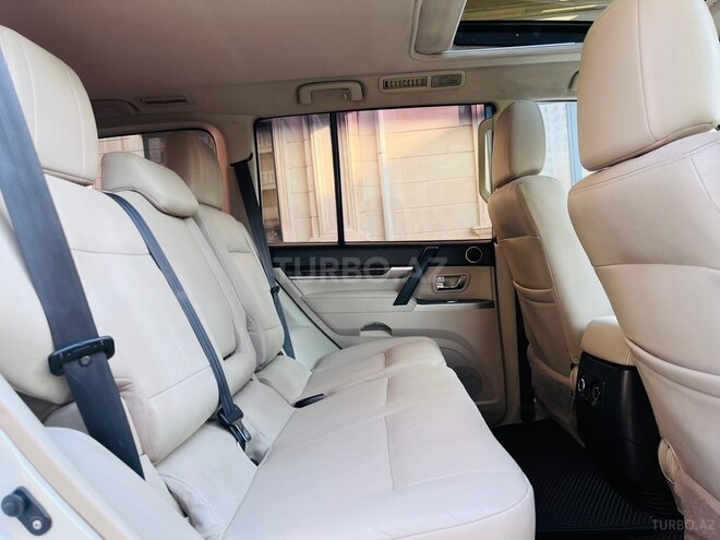 Mitsubishi Pajero 2015, 121,000 km - 3.8 l - Bakı