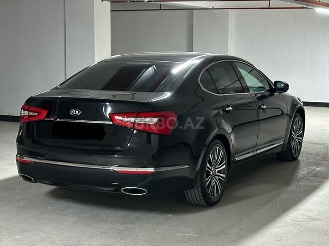 Kia Cadenza-10