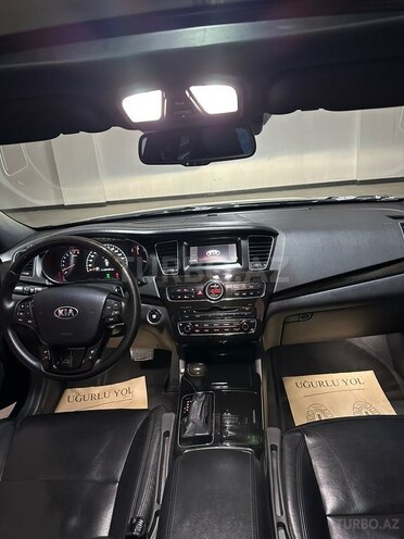 Kia Cadenza-17