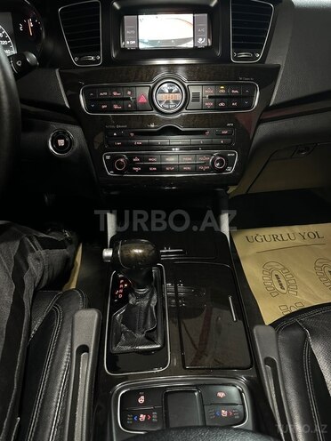 Kia Cadenza-20