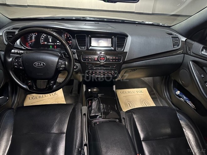 Kia Cadenza-19