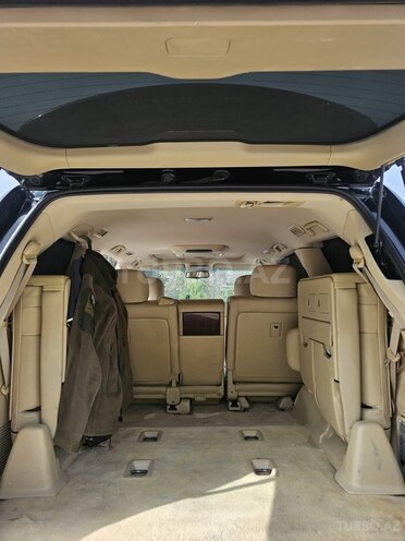 Lexus LX 570-3