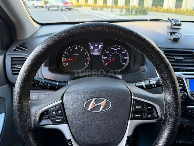 Hyundai Accent 2013, 292,901 km - 1.6 l - Bakı