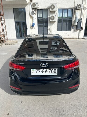 Hyundai Accent 2018, 136,000 km - 1.6 л - Bakı