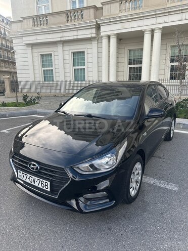 Hyundai Accent 2018, 136,000 km - 1.6 л - Bakı