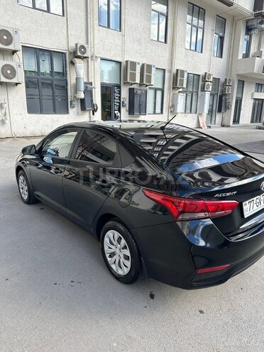 Hyundai Accent 2018, 136,000 km - 1.6 л - Bakı