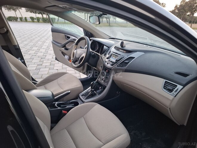 Hyundai Elantra 2015, 149,669 km - 1.8 л - Bakı