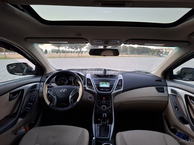 Hyundai Elantra 2015, 149,669 km - 1.8 л - Bakı