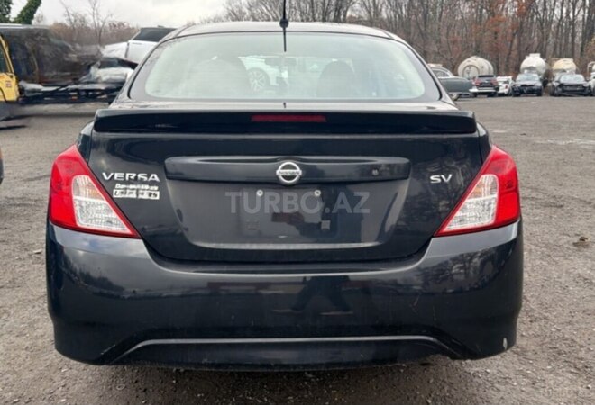 Nissan Versa 2017, 217,000 km - 1.6 l - Bakı