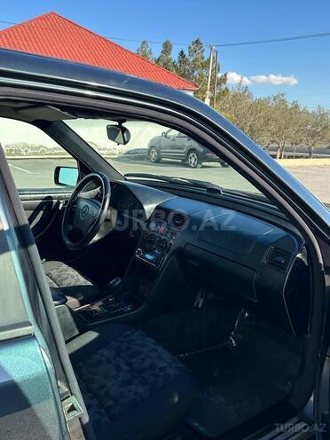 Mercedes C 200 1997, 392,000 km - 2.0 л - Bakı