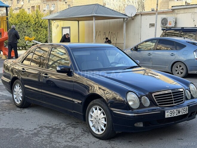 Mercedes E 240 1999, 370,000 km - 2.4 l - Bakı
