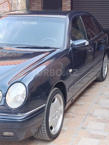 Mercedes E 230 1997, 654,000 km - 2.3 l - Bakı