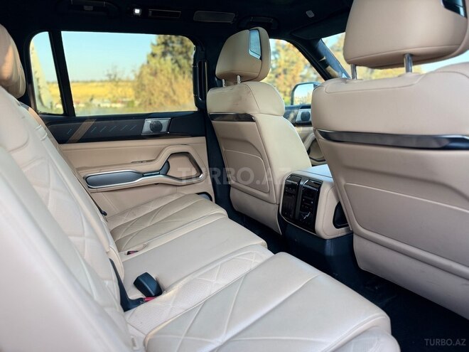 BYD Leopard 8-20