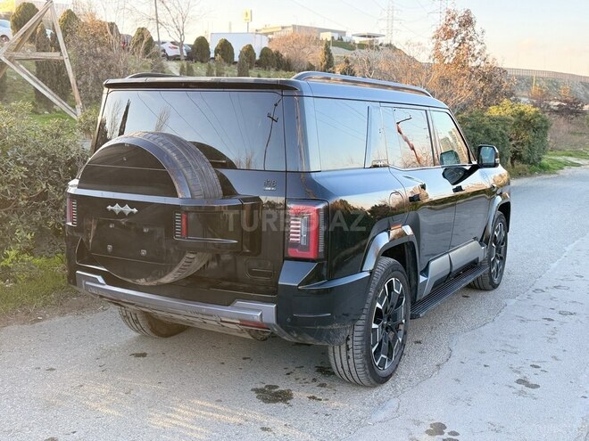 BYD Leopard 8-7