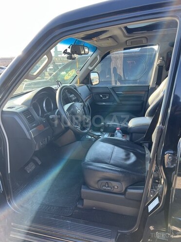 Mitsubishi Pajero 2007, 230,288 km - 3.0 l - Bakı