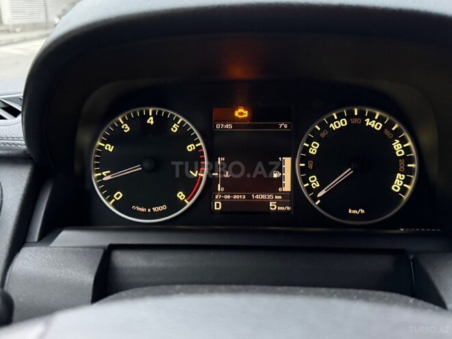 Land Rover Discovery-11