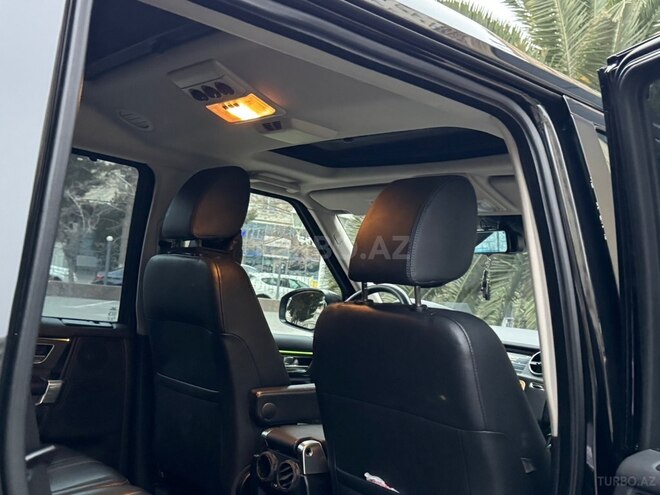 Land Rover Discovery-8