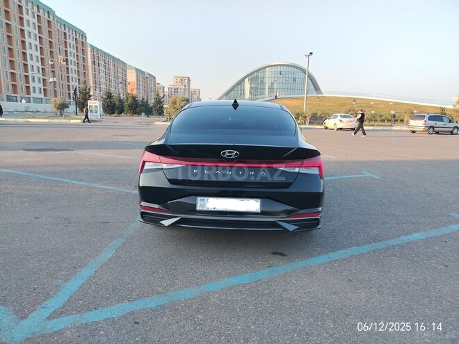 Hyundai Elantra 2021, 29,200 km - 2.0 l - Bakı