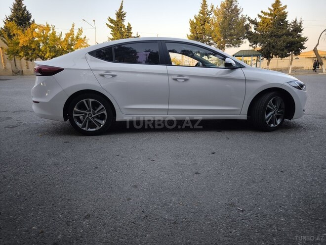 Hyundai Avante 2016, 164,000 km - 1.6 l - Bakı
