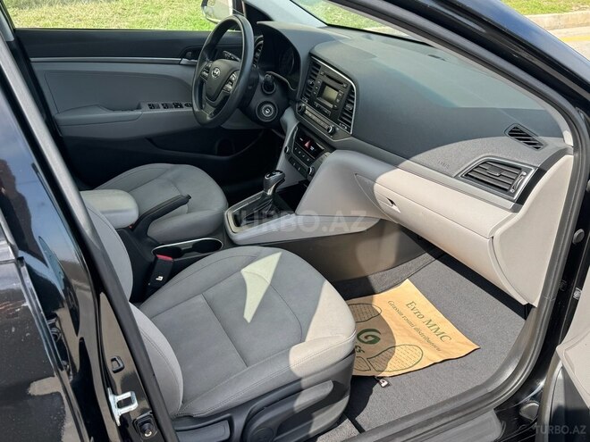 Hyundai Elantra 2017, 132,288 km - 2.0 l - Bakı