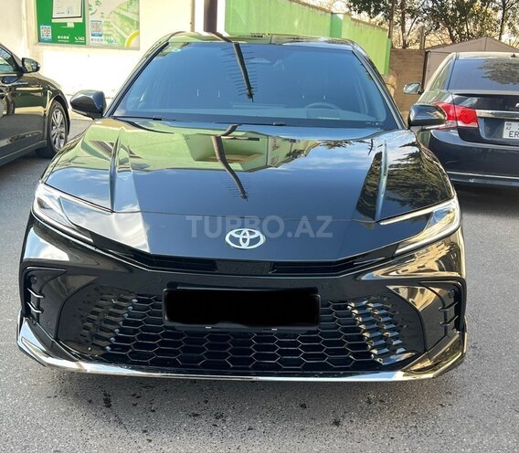 Toyota Camry-1