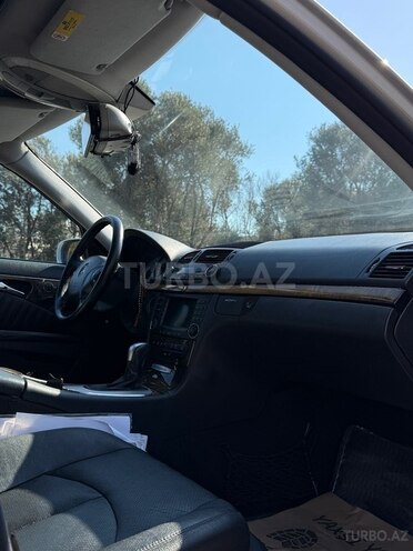 Mercedes E 320 2003, 269,700 km - 3.2 l - Bakı