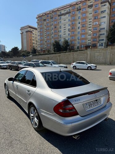 Mercedes E 320 2003, 269,700 km - 3.2 l - Bakı