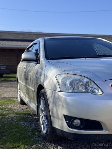 Toyota Corolla 2007, 370,000 km - 1.4 l - Masallı