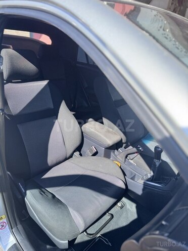 Toyota Corolla 2007, 370,000 km - 1.4 l - Masallı