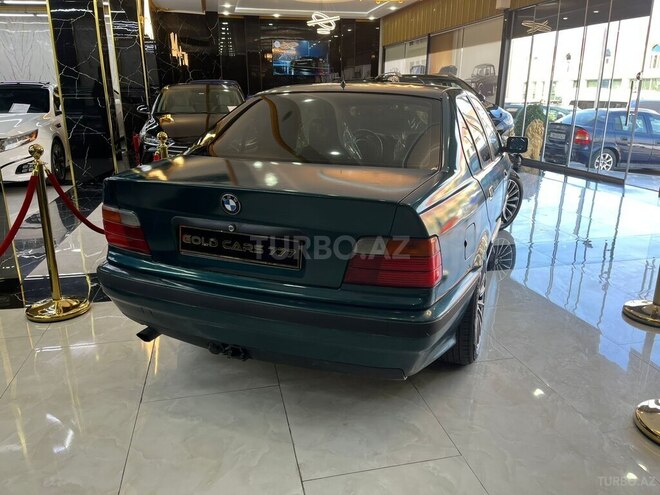BMW 320 1992, 302,154 km - 2.0 л - Sumqayıt