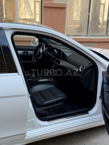Mercedes C 250 2012, 217,000 km - 1.8 л - Bakı