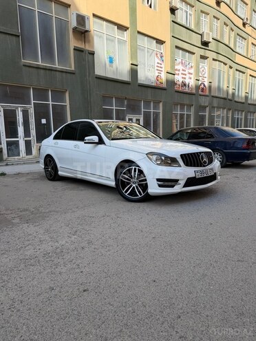 Mercedes C 250 2012, 217,000 km - 1.8 л - Bakı