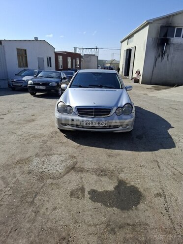 Mercedes C 200 2001, 300,000 km - 2.2 l - Xırdalan