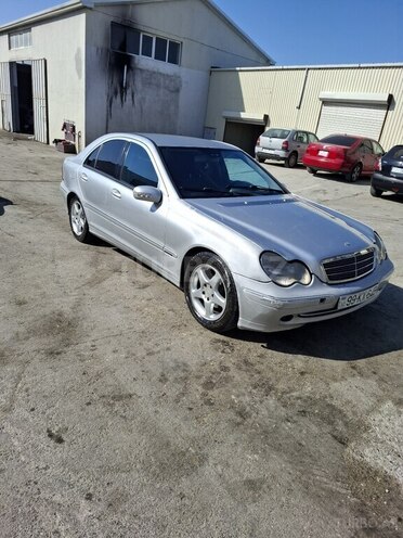 Mercedes C 200 2001, 300,000 km - 2.2 l - Xırdalan