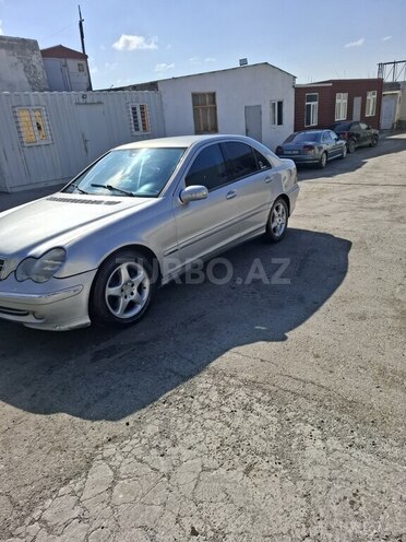 Mercedes C 200 2001, 300,000 km - 2.2 l - Xırdalan