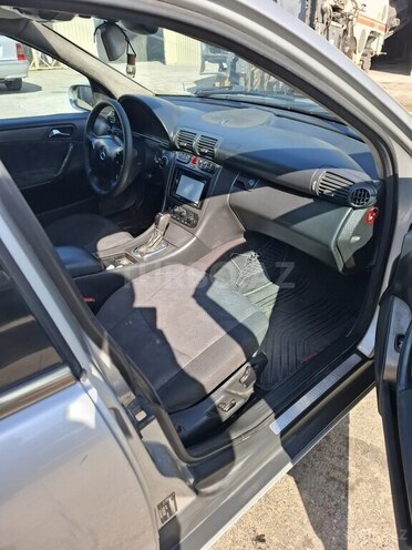 Mercedes C 200 2001, 300,000 km - 2.2 l - Xırdalan