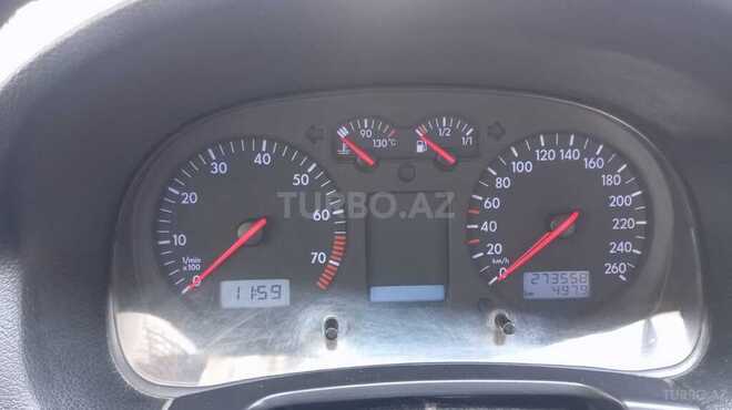 Volkswagen Bora 2001, 273,553 km - 2.0 l - Bakı