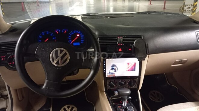 Volkswagen Bora 2001, 273,553 km - 2.0 l - Bakı
