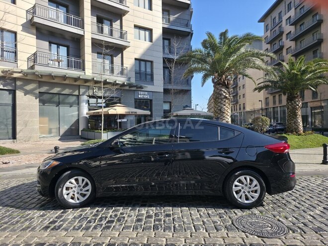 Hyundai Elantra 2018, 77,600 km - 2.0 l - Bakı