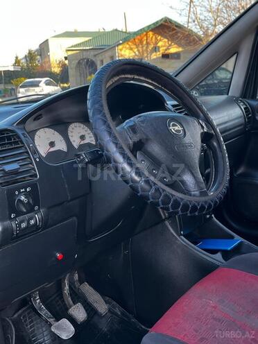Opel Zafira 2002, 230,000 km - 2.0 l - Bakı